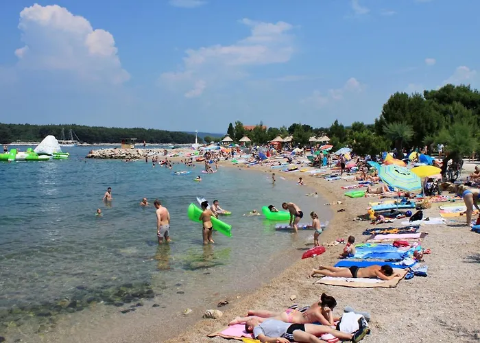 10421c Apartment Punat